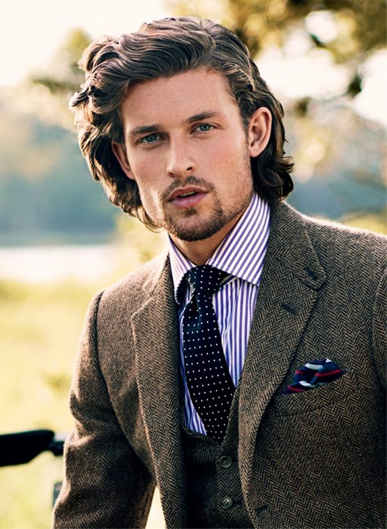styling a shirt and tie