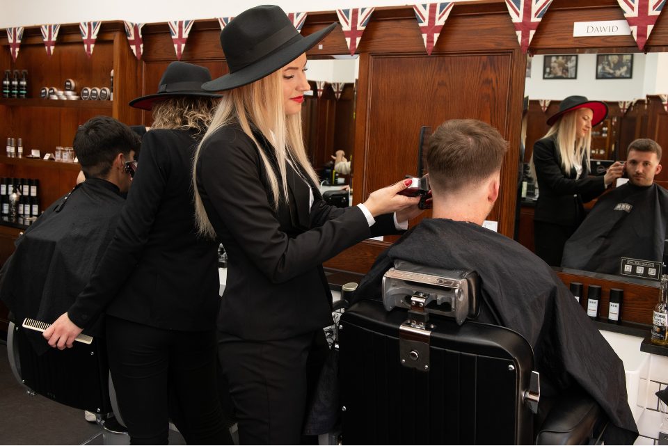 Classic Men's Haircut Midtown NYC